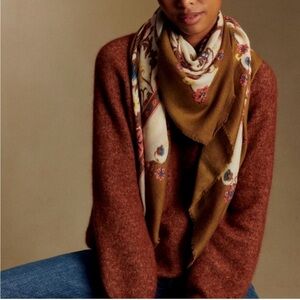 NWT Sézane Pio Wool Floral Scarf in Brown and Cream